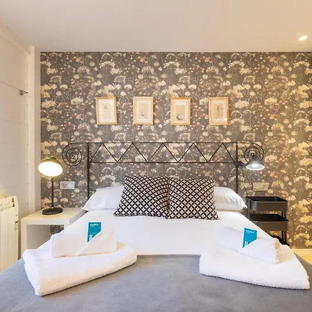 Torrepe - Baskeyrentals شقة *